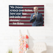 Wir wählen Wissenschaft und Hoffnung Joe Biden Zit Banner (Insitu)