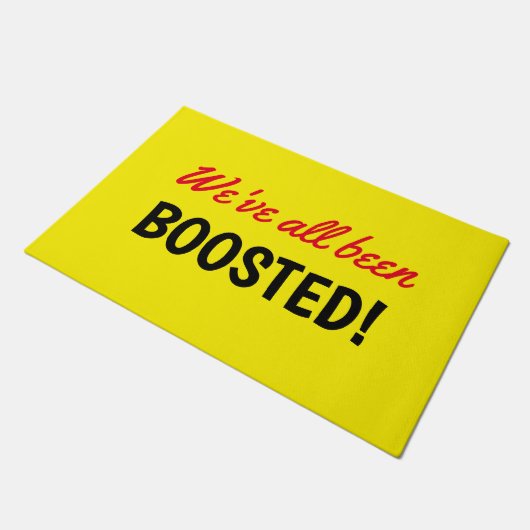 Wir waren alle gestärkt Impfstoff Text gelb Doorma Fußmatte (Schrägansicht)