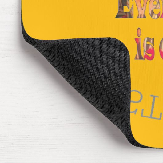 Wir werden COVID-19 überleben - eine Botschaft der Mousepad (Ecke)