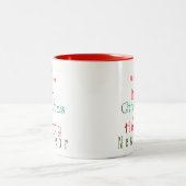 "Wir wünschen Ihnen frohe Weihnachten" Zweifarbige Tasse (Mittel)