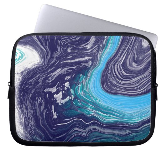 Wirbel aus blau-weißem Marmor Laptopschutzhülle (Vorderseite)