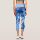 Wirbel aus dunkelblauem Marmor, leicht Mitteldunke Capri Leggings (Rückseite)