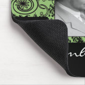 Wirbel aus Grün und Schwarz und Blumen Mousepad (Ecke)