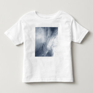 Wirbel einer Riesestrudel-Wolke über dem Meer Kleinkind T-shirt
