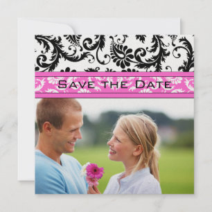 Wirbel mit hellrosa Damaskus, die das Datum hochhe Save The Date