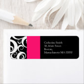 Wirbel mit Hot-Pink- und Black-Damask-Namen (Insitu)