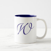 Wirbel Mit Monogramm Tasse für Dunkelblau