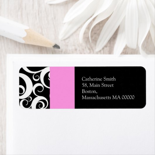 Wirbel mit rosa und schwarzen Damasken adressieren (Insitu)