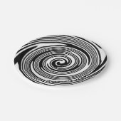 Wirbelndes Schwarzweiss-Muster Pappteller (Schrägansicht)