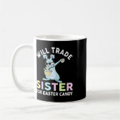 Wird kleine Schwester für Ostercreme tauschen Kaffeetasse (Links)