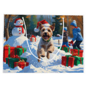 Wire Fox Terrier Running Snow mit Weihnachtshut Große Geschenktüte