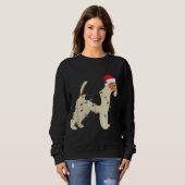 Wire Fox Terrier Weihnachtslicht Weihnachtsmannmüt Sweatshirt (Vorne ganz)