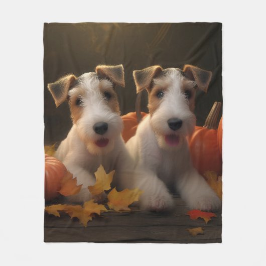 Wire Fox Terrier Welpe Autumn Delight Pumpkin Fleecedecke (Vorderseite)