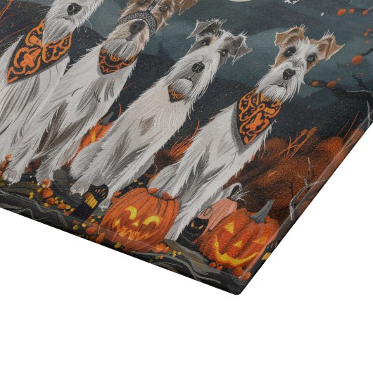 Wirefox Terrier Halloween Spooky Schneidebrett (Ecke)