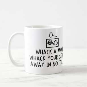 Wirf einen Maulwurf. Wirf deinen Stress in kürzest Kaffeetasse