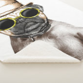Wirklich Niedlicher Mops mit Brille Sherpadecke (3/4)