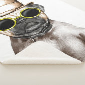 Wirklich Niedlicher Mops mit Brille Sherpadecke (3/4)