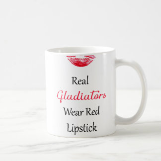 Wirkliche Gladiatoren tragen roten Lippenstift Kaffeetasse