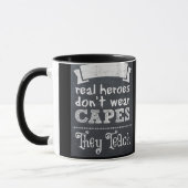 Wirkliche Helder tragen nicht Kape, die sie Tasse (Links)