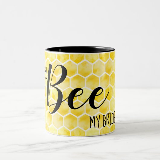 Wirst du mein Brautparty-Geschenk-Thema sein? Zweifarbige Tasse (Mittel)