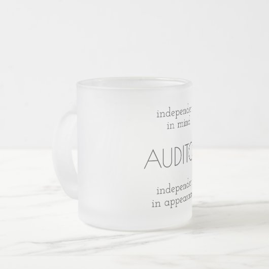 "Wirtschaftsprüfer: Unabhängiger im Verstand u. im Mattglastasse (Vorderseite Links)