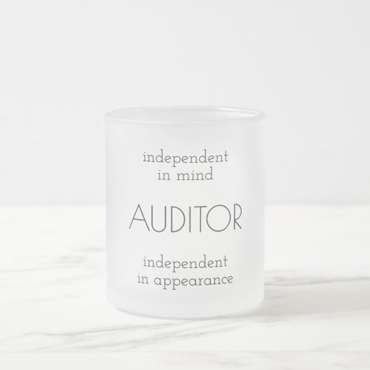 "Wirtschaftsprüfer: Unabhängiger im Verstand u. im Mattglastasse (Mittel)