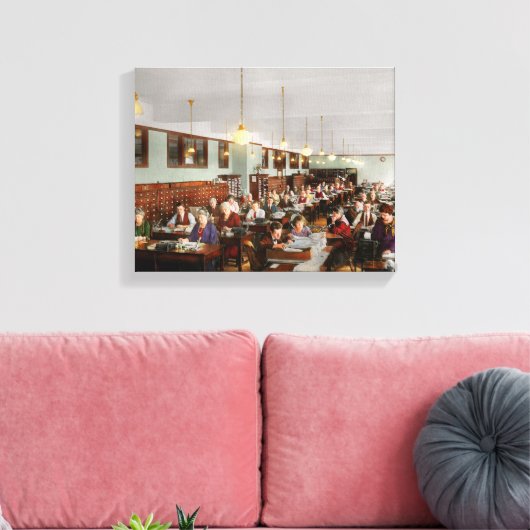 Wirtschaftsprüfer - Workaholic 1923 Leinwanddruck (Insitu (Wohnzimmer))