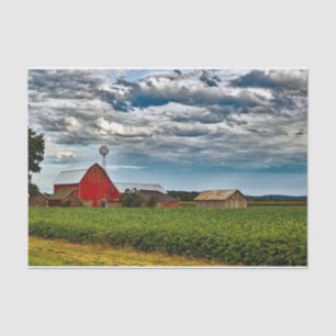 Wisconsin Barns Under a Stormy Sky Seidenpapier