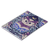 Wise Owls Under the Moonlit Sky im Wald Notizblock (Linke Seite)