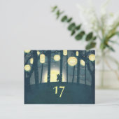 Wish Lanterns Dream Forest - Tischnummer Card (Stehend Vorderseite)