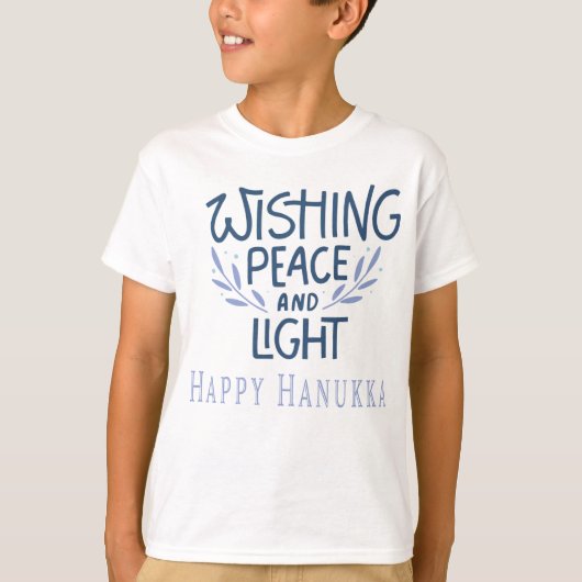Wishing peace and light Happy Hanukkah T-Shirt (Vorderseite)