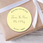 Wishing You Riches From The New Mr Mrs Wedding Bag Runder Aufkleber<br><div class="desc">Wishing You Riches From The New Mr Mrs Wedding Bag Classic Round Sticker</div>