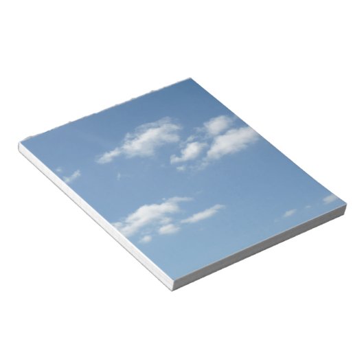 Wispy Clouds Powder Blue Sky Notizblock (angewinkelt)