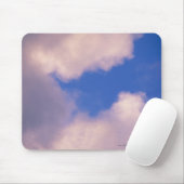 Wispy Wolken gegen blauen Himmel Mousepad (Mit Mouse)