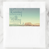 Wissen reicht nicht aus rechteckiger aufkleber (Tasche)