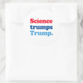 Wissenschaft trumpiert Trump Runder Aufkleber (Tasche)
