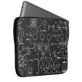 Wissenschaftliche Formeln: Chalkboard-Berechnungsm Laptopschutzhülle (Vorne Rechts)