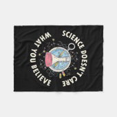 Wissenschaftliches Geschenk | Wissenschaft kümmert Fleecedecke (Vorderseite (Horizontal))