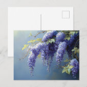 Wisteria-Blume über einem weichen, blauen Hintergr Postkarte (Vorne/Hinten)