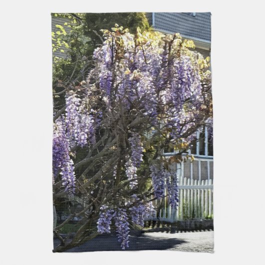 Wisteria in Bloom Geschirrtuch (Vertikal)