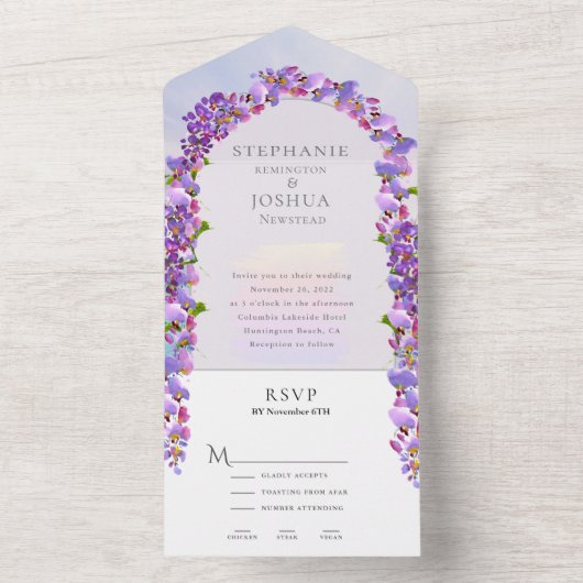 Wisteria Lila Arch Wedding RSVP Menüoptionen All In One Einladung (Innen Boden)