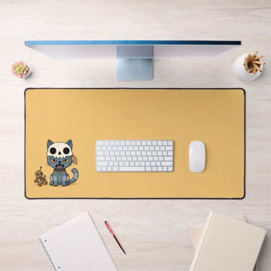 Witch Cat Voodoo Doll on Yellow Schreibtischunterlage (Büro 1)