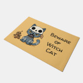 Witch Cat Voodoo Doll Yellow Custom Text Fußmatte (Schrägansicht)