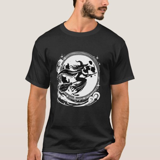Witch On Broom With Full Moon Funny Design for Hal T-Shirt (Vorderseite)