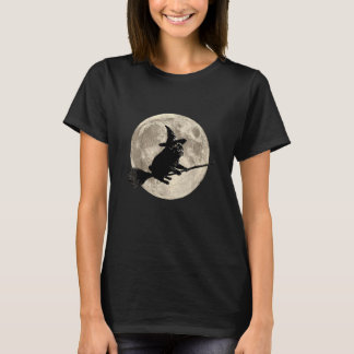 Witch Pug Flying Broom Full Moon Halloween Night T-Shirt