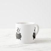 Witch’s Brew – Minimalist Halloween Cauldron on  Espressotasse (Vorderseite Rechts)