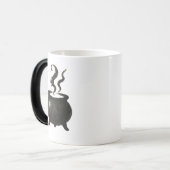 Witch’s Brew – Minimalist Halloween Cauldron on  Verwandlungstasse (Vorderseite Links)