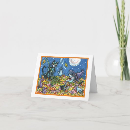 WITCH UND SCHWARZE KATZEN RAKING BLÄTTER HALLOWEEN KARTE (Vorderseite)