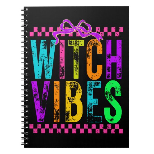 Witch Vibes Halloween Neon Checkered Bow Notizblock (Vorderseite)