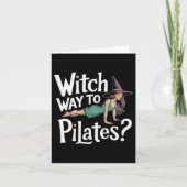 Witch Way To Lates Funny Halloween Lates Yoga Refo Karte (Vorderseite)